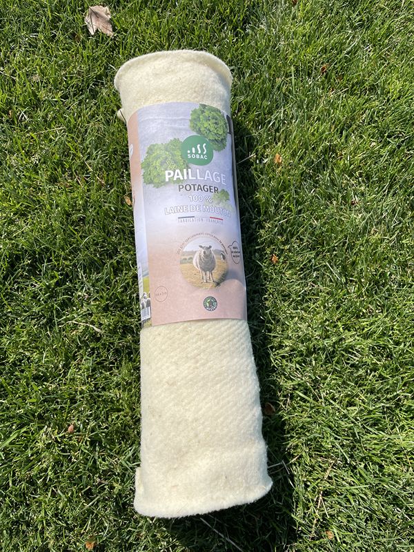 Paillage potager et plates en laine Sobac